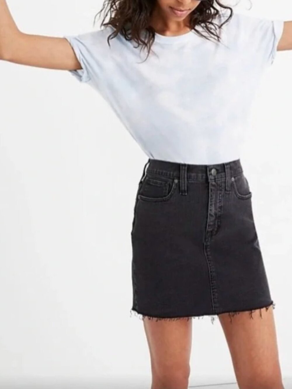 Madewell Stretch Washed Black Denim Straight Mini Skirt Raw-Hem Size 29